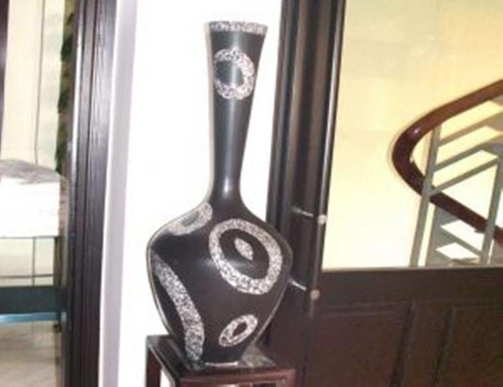 Tung An Hotel Hanoi Bagian luar foto